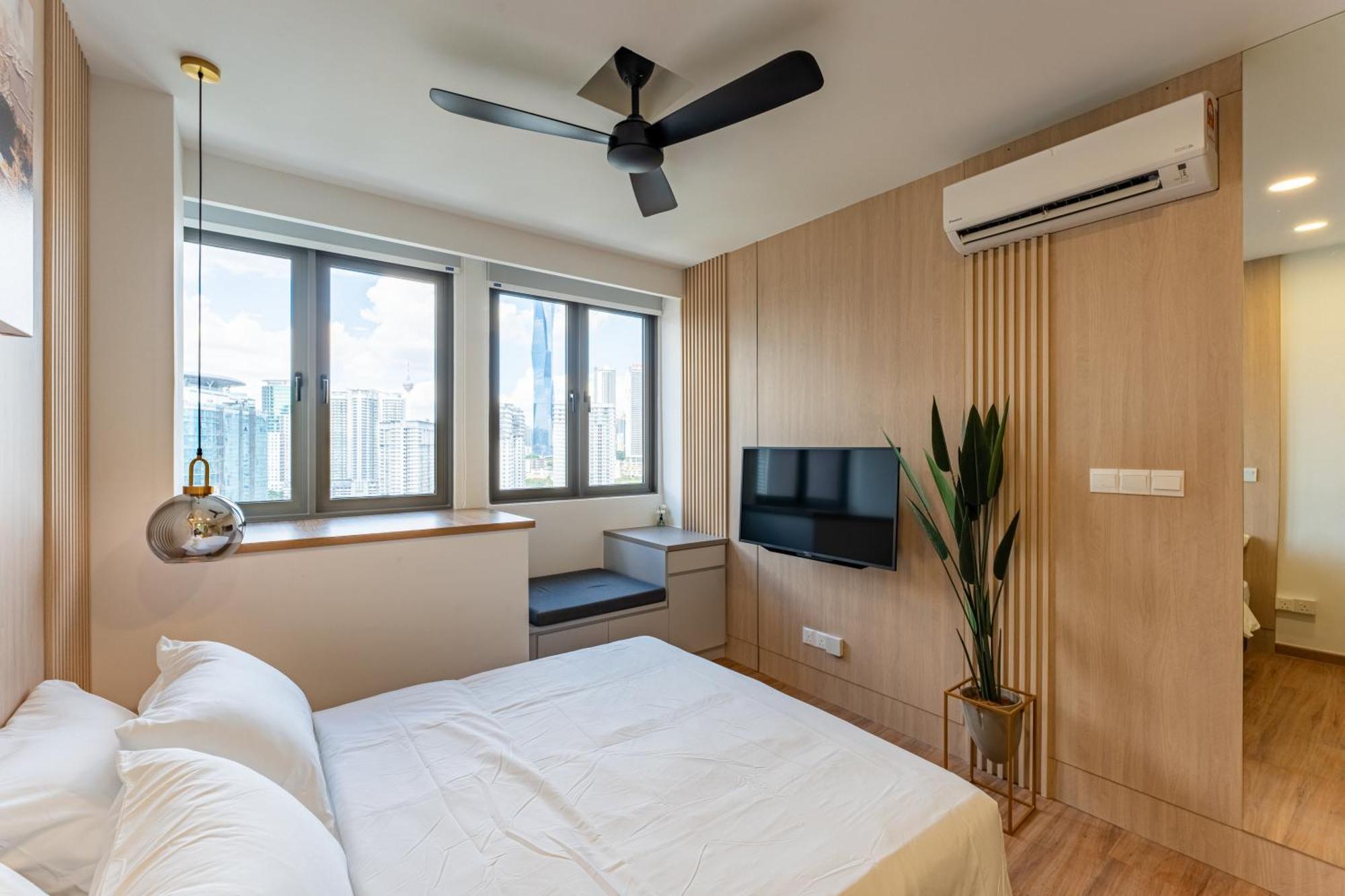 The Riv At Riveria Kl Sentral By Luxe N Comfy Pangsapuri Kuala Lumpur