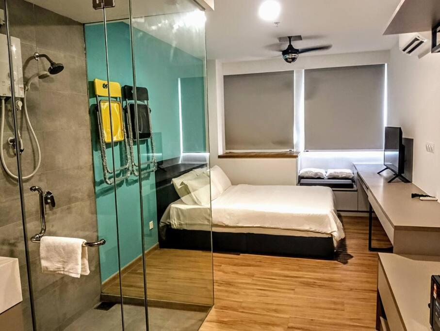 The Riv At Riveria Kl Sentral By Luxe N Comfy Pangsapuri Kuala Lumpur